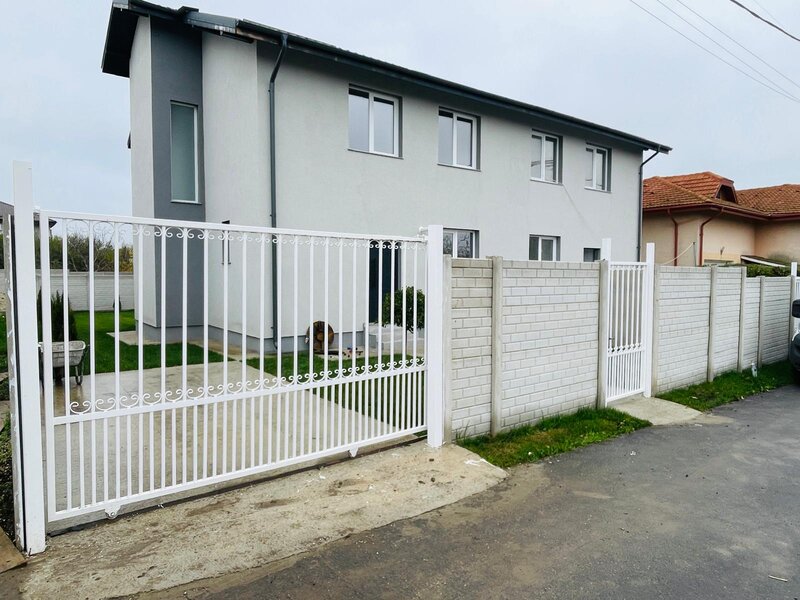 Domnesti casa de vanzare duplex p+1 toate utilitatile